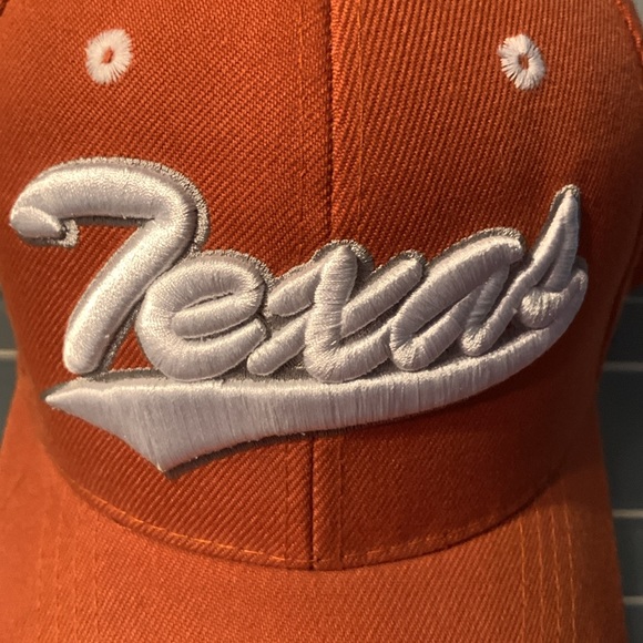 Embroidered Texas ball cap Texas on brim adjustable sizing - Picture 3 of 5